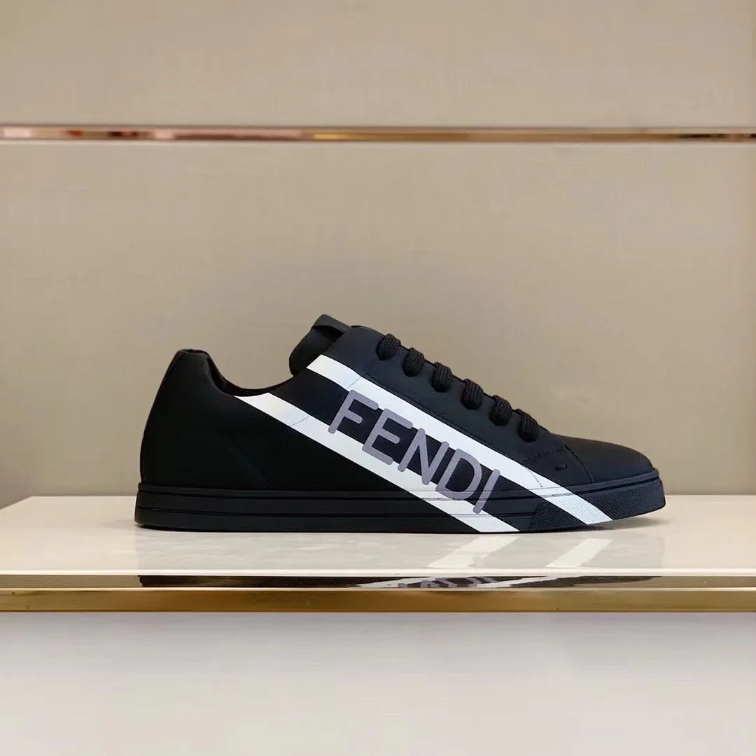 Factory Price: 438💰 Sun] FENDI Classic comfort for men, this sophisticated sneaker is handcrafted from soft calfskin. Mesh inner surface, ultra-light rubber material and rough outsole. This unique thin style is suitable for the casual and exquisite sensibility of this season. It is comfortable and natural on the feet. It is an everyday style for casual travel in autumn and winter! Code number: 38/44, customized 45